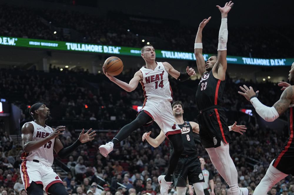 球员之间的 球员之间的