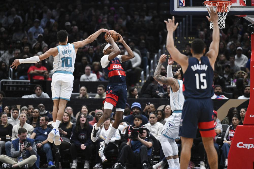 中常常给人 中常常给人